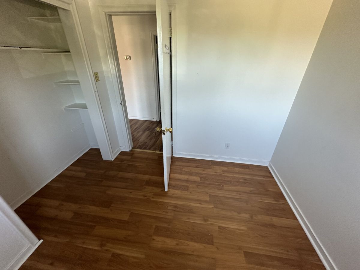 hallway-1.jpg