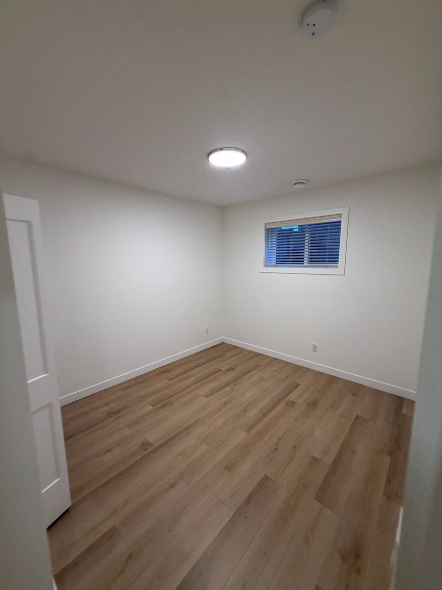 hallway-2.jpg