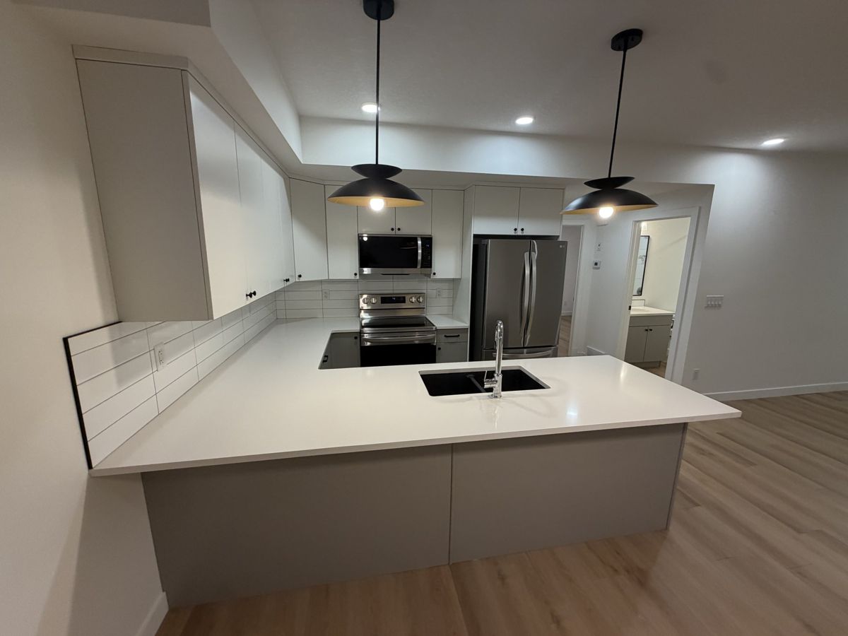 kitchen-1.jpg