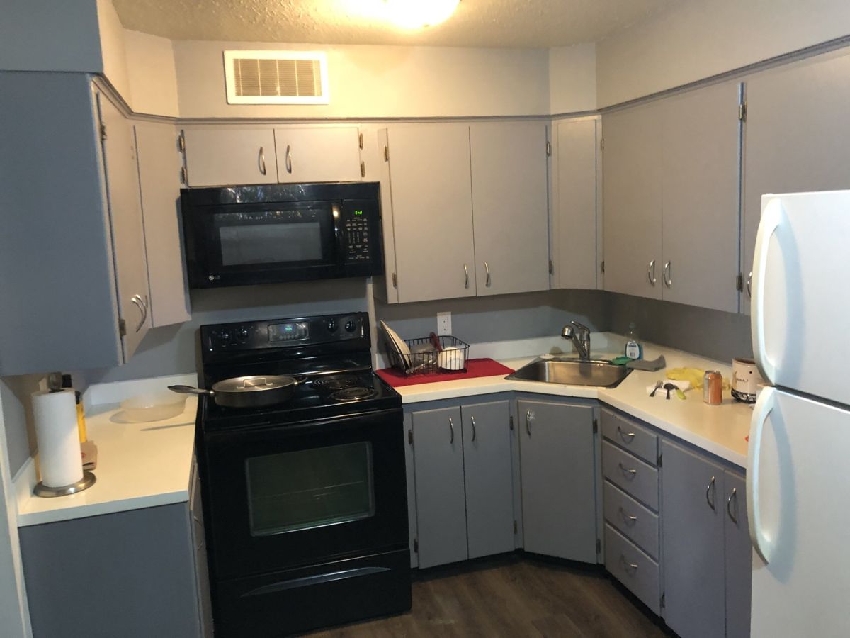 kitchen-2.jpg